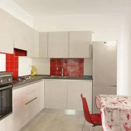 Pittulongu Chalet Sleeps 7 * 올비아