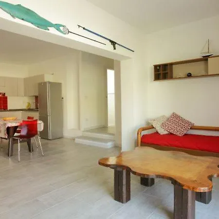Pittulongu Chalet Sleeps 7 샬레 *